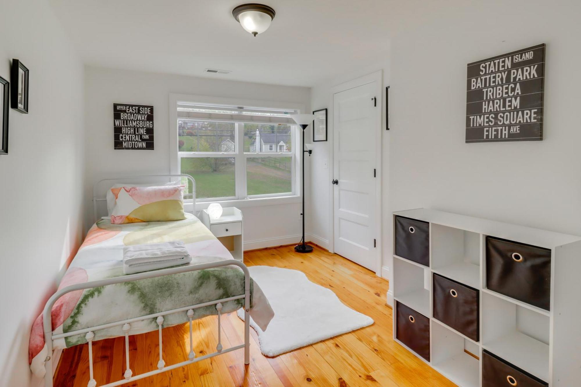 Warrenton Gem Walk To Dtwn, Dogs Welcome Exterior foto