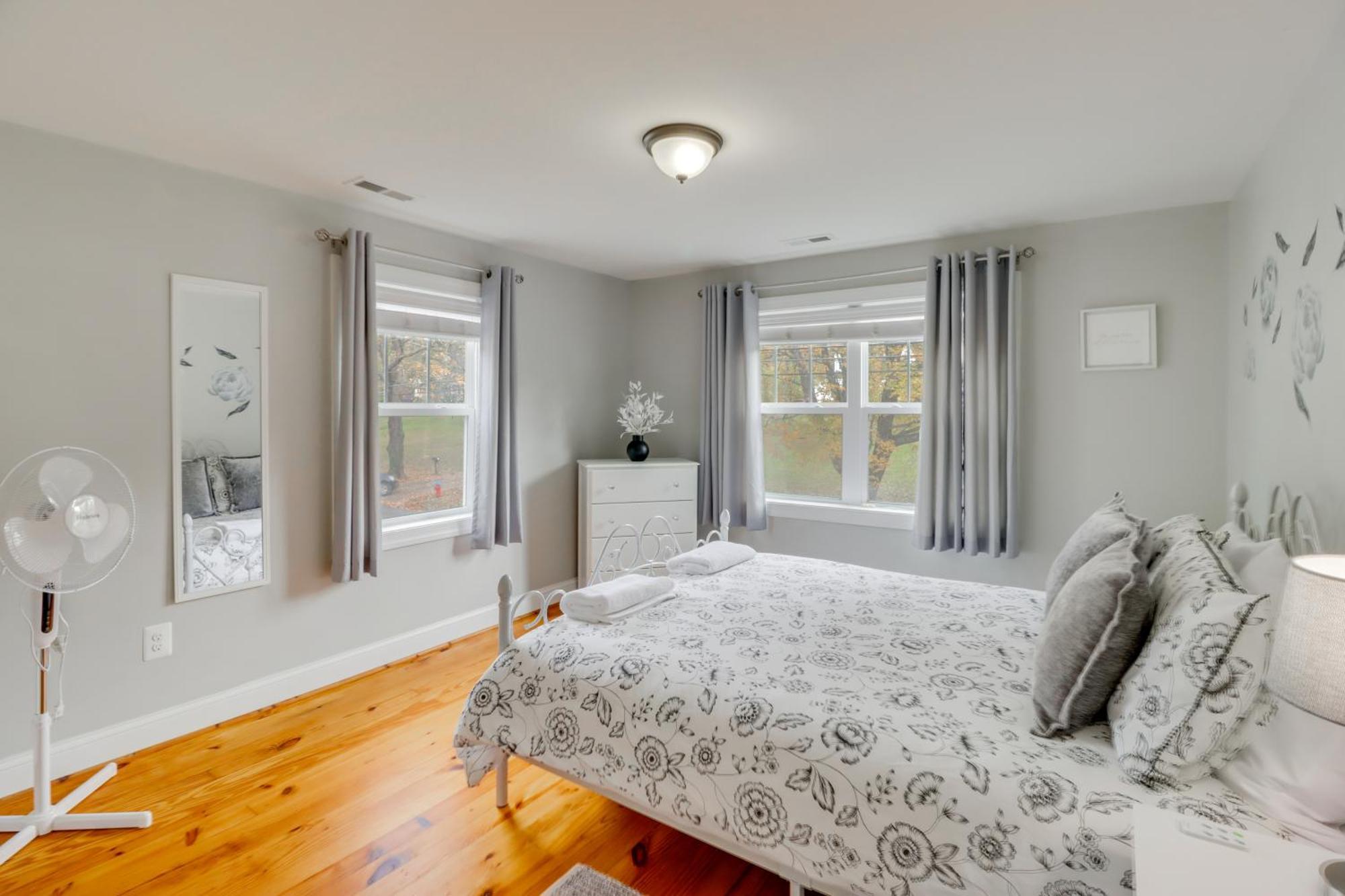 Warrenton Gem Walk To Dtwn, Dogs Welcome Exterior foto
