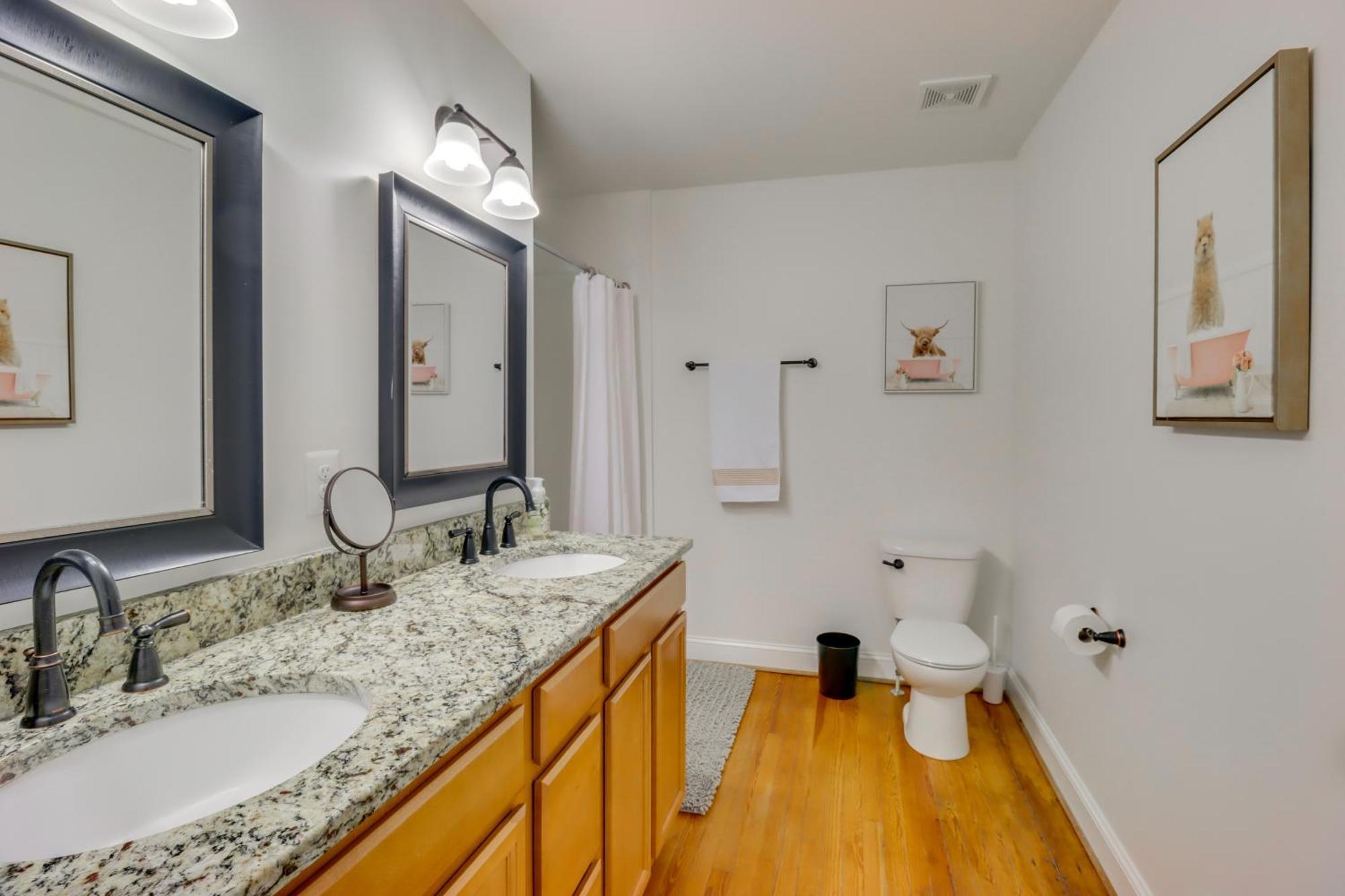 Warrenton Gem Walk To Dtwn, Dogs Welcome Exterior foto