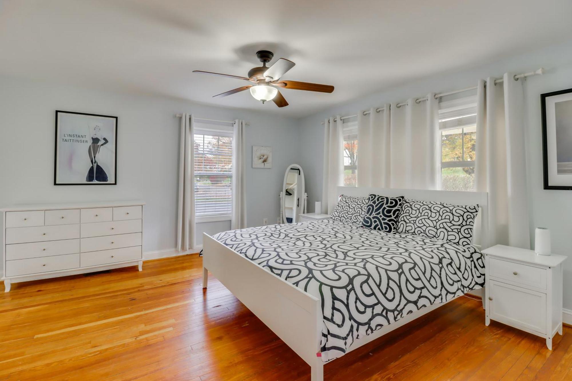 Warrenton Gem Walk To Dtwn, Dogs Welcome Exterior foto
